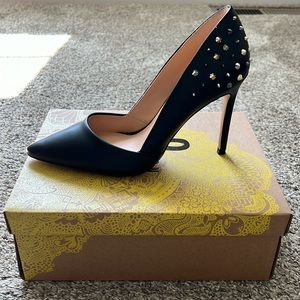 Black Mix No. 6 Gold and silver Studded Pump